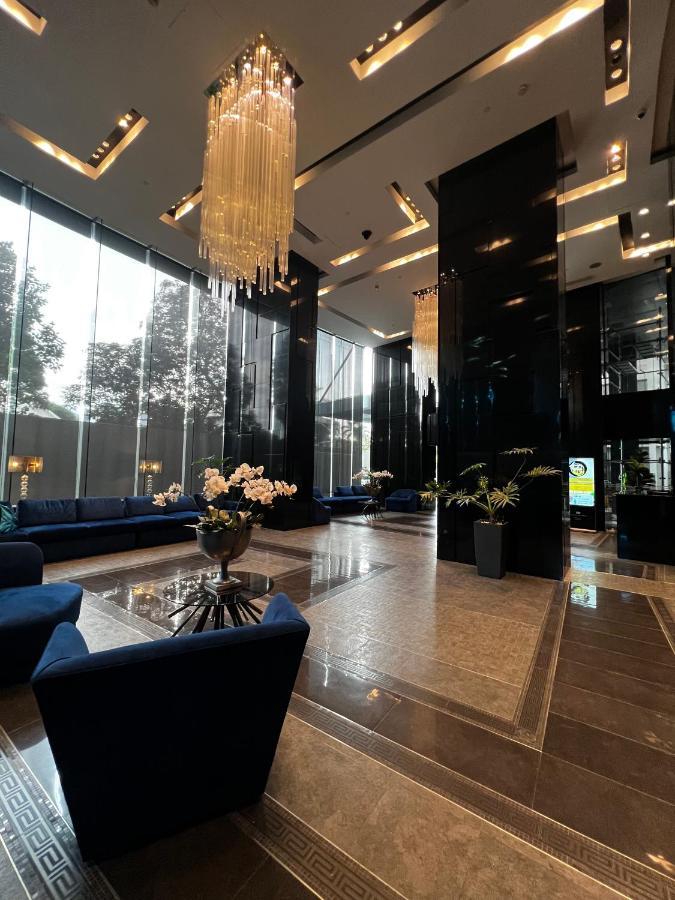 The Milano Residences Makati City Esterno foto
