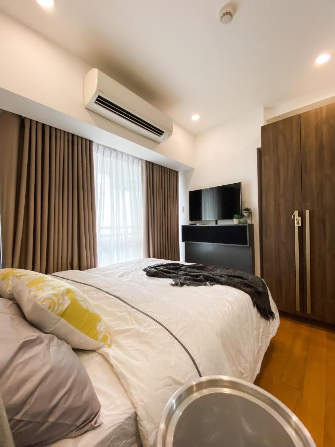The Milano Residences Makati City Esterno foto
